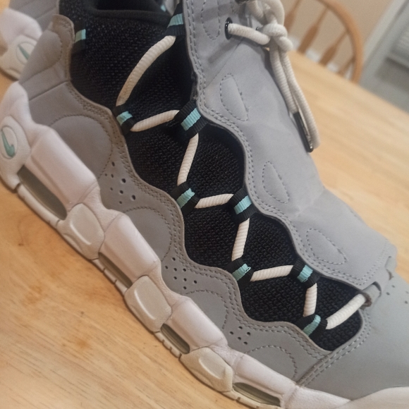 Nike Air More Money Island Green Wolf Grey Snickers - Picture 8 of 13